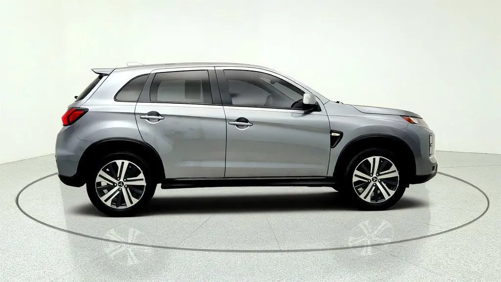 2021 Mitsubishi Outlander - $16,995