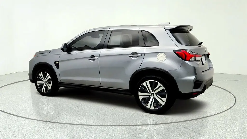 2021 Mitsubishi Outlander - $16,995