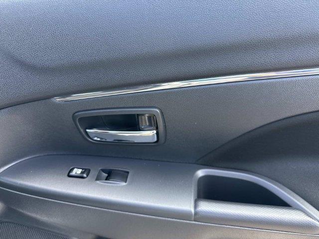 2021 Mitsubishi Outlander - $14,657