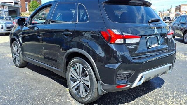 2022 Mitsubishi Outlander Sport SE
