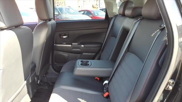 2022 Mitsubishi Outlander Sport SE