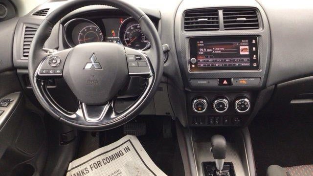 2019 Mitsubishi Outlander Sport LE