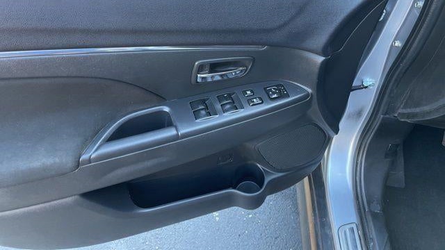 2017 Mitsubishi Outlander Sport 2.4 SE
