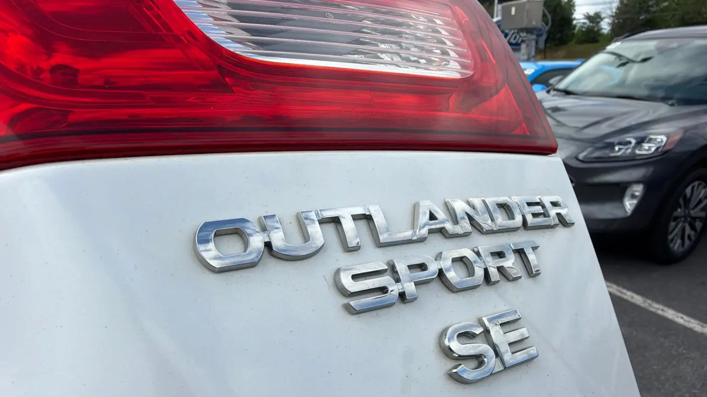 2017 Mitsubishi Outlander Sport 2.4 SE