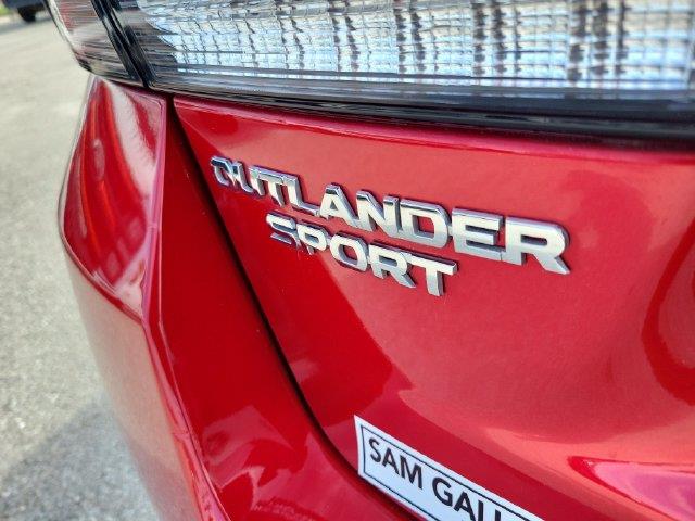 2023 Mitsubishi Outlander - $16,789