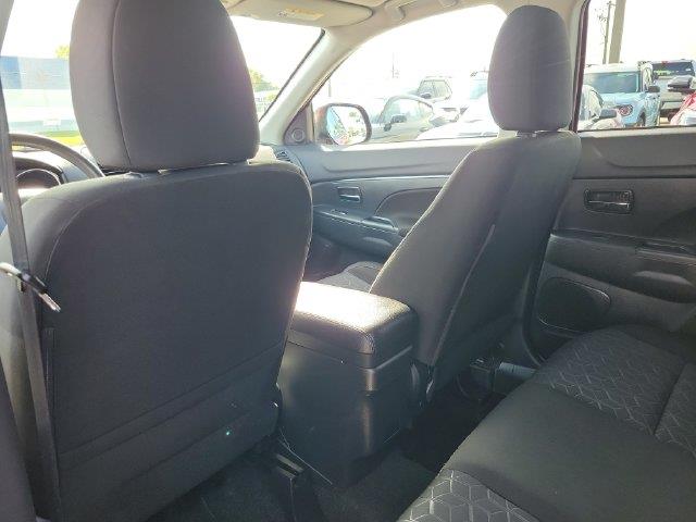 2023 Mitsubishi Outlander - $16,789