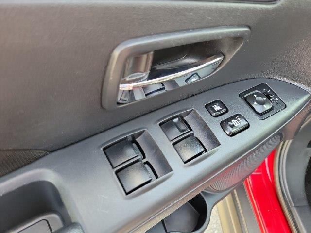 2023 Mitsubishi Outlander - $16,789