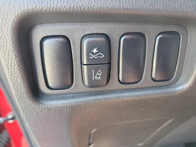 2023 Mitsubishi Outlander - $16,789