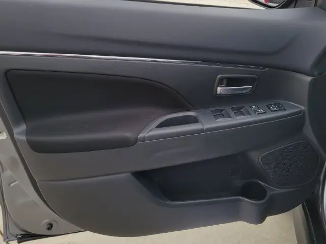 2024 Mitsubishi Outlander - $18,934