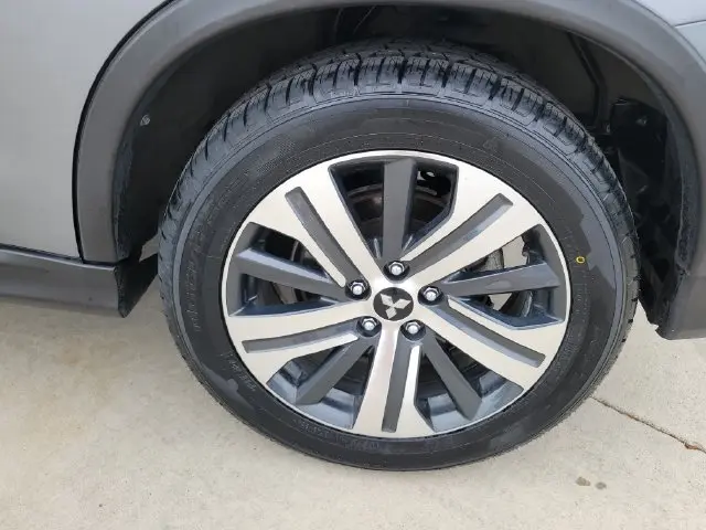 2024 Mitsubishi Outlander - $18,934