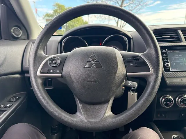 2024 Mitsubishi Outlander - $17,570