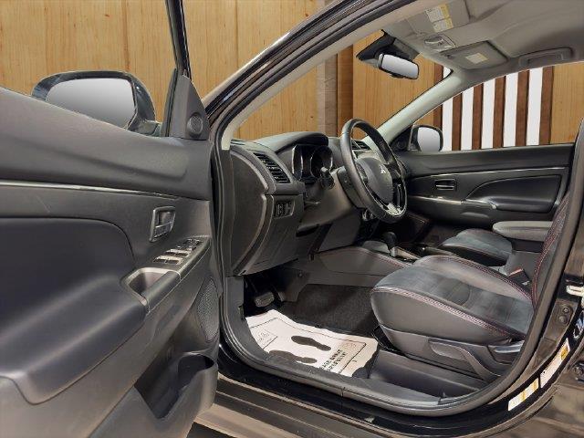 2024 Mitsubishi Outlander - $18,878