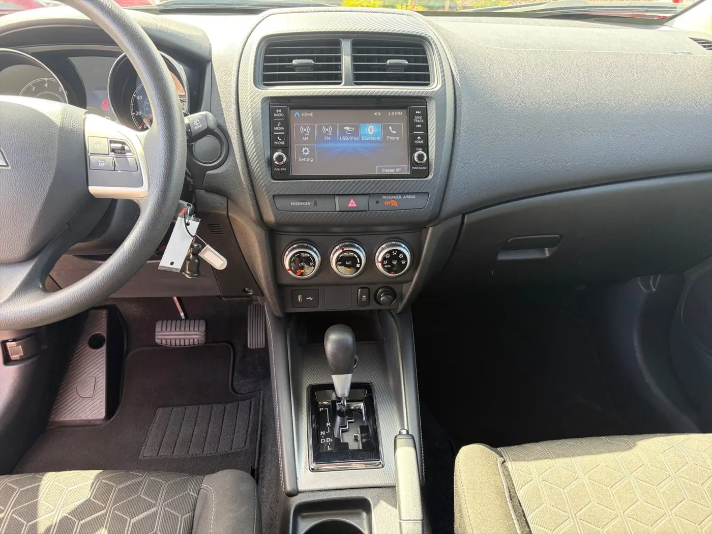 2024 Mitsubishi Outlander - $17,400