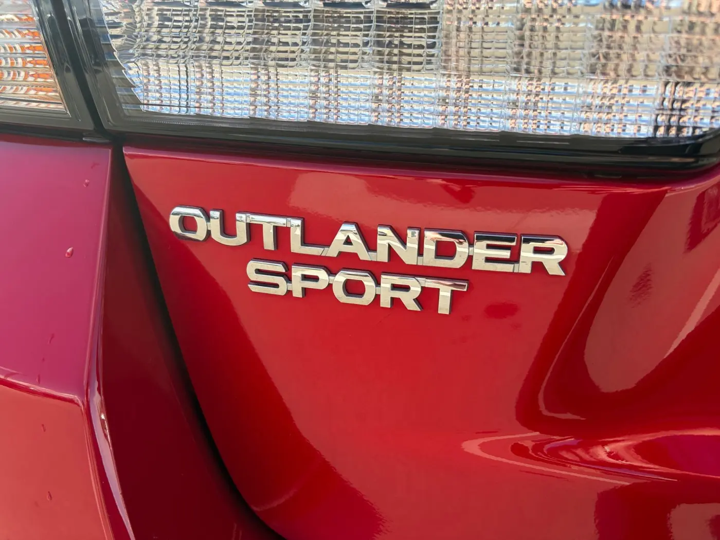 2024 Mitsubishi Outlander - $17,400