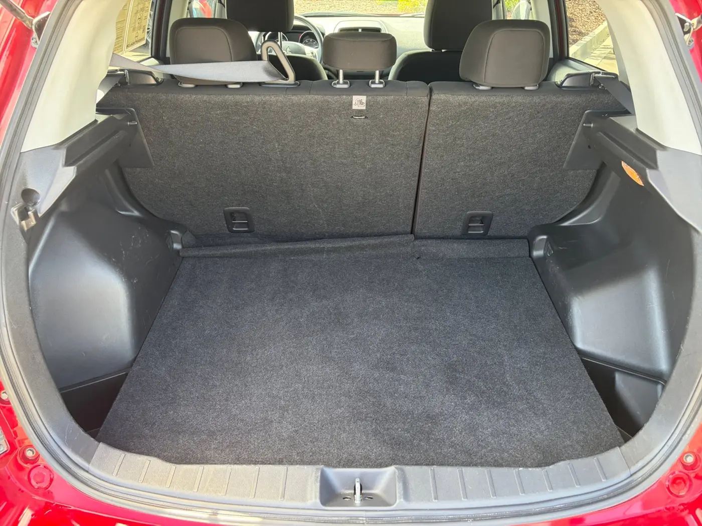 2024 Mitsubishi Outlander - $17,400