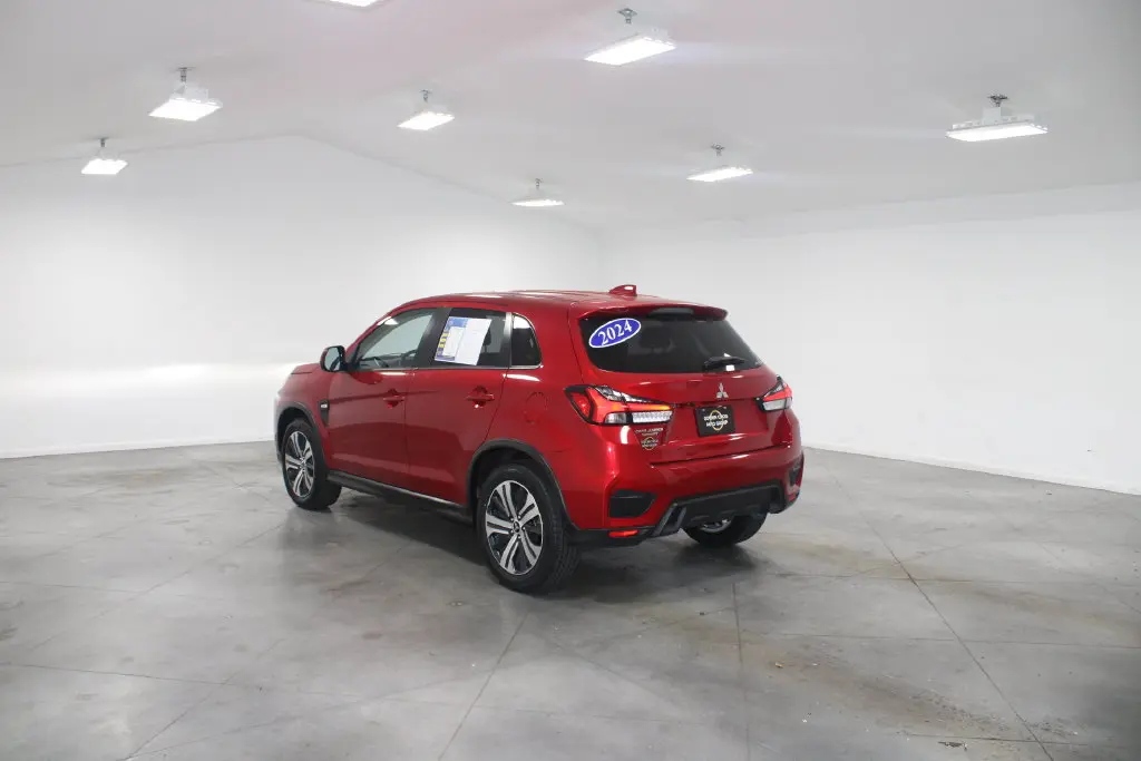2024 Mitsubishi Outlander - $17,148