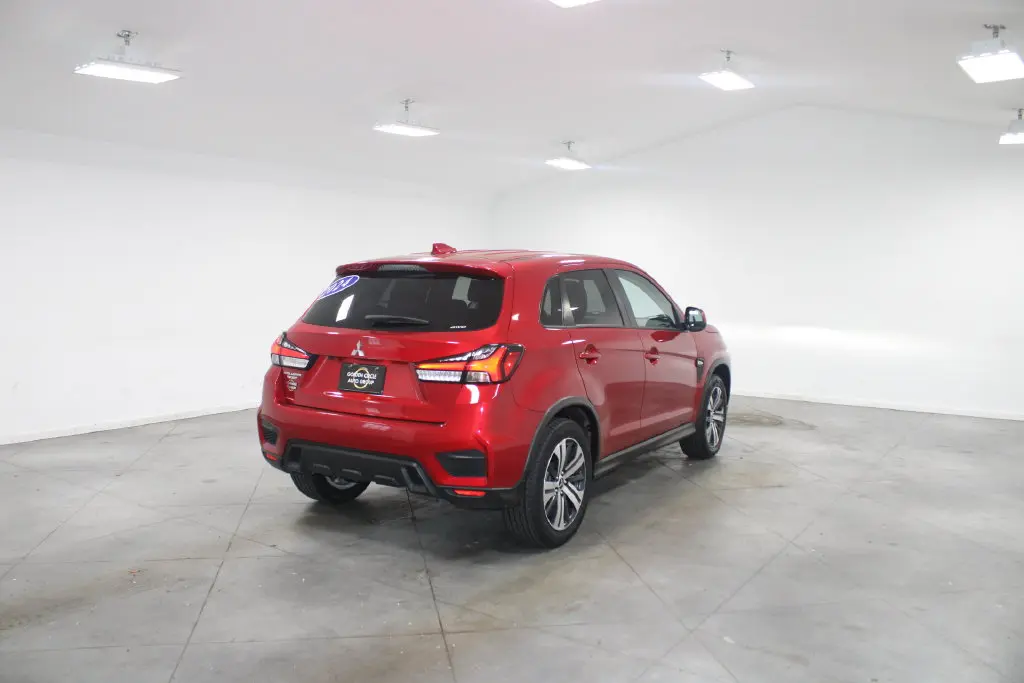 2024 Mitsubishi Outlander - $17,148