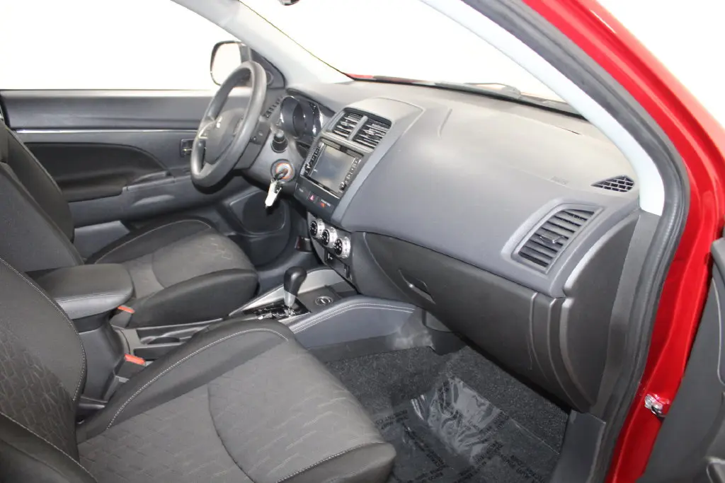 2024 Mitsubishi Outlander - $17,148