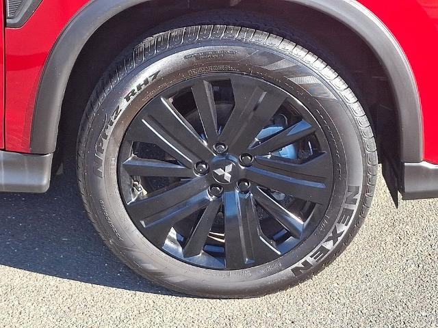 2025 Mitsubishi Outlander - $23,078