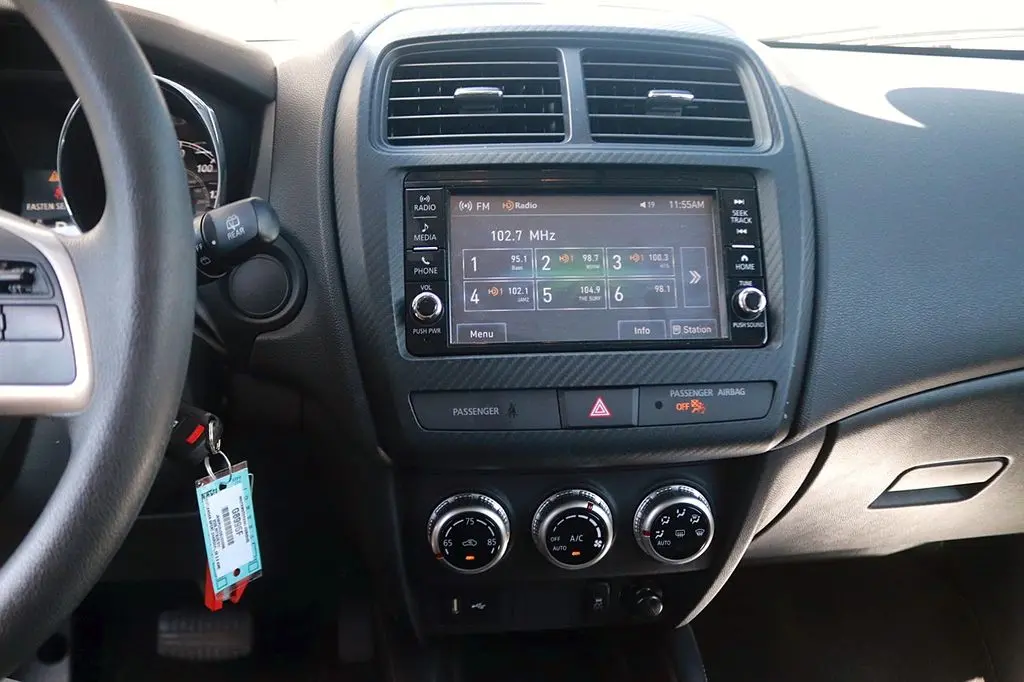 2025 Mitsubishi Outlander - $21,997