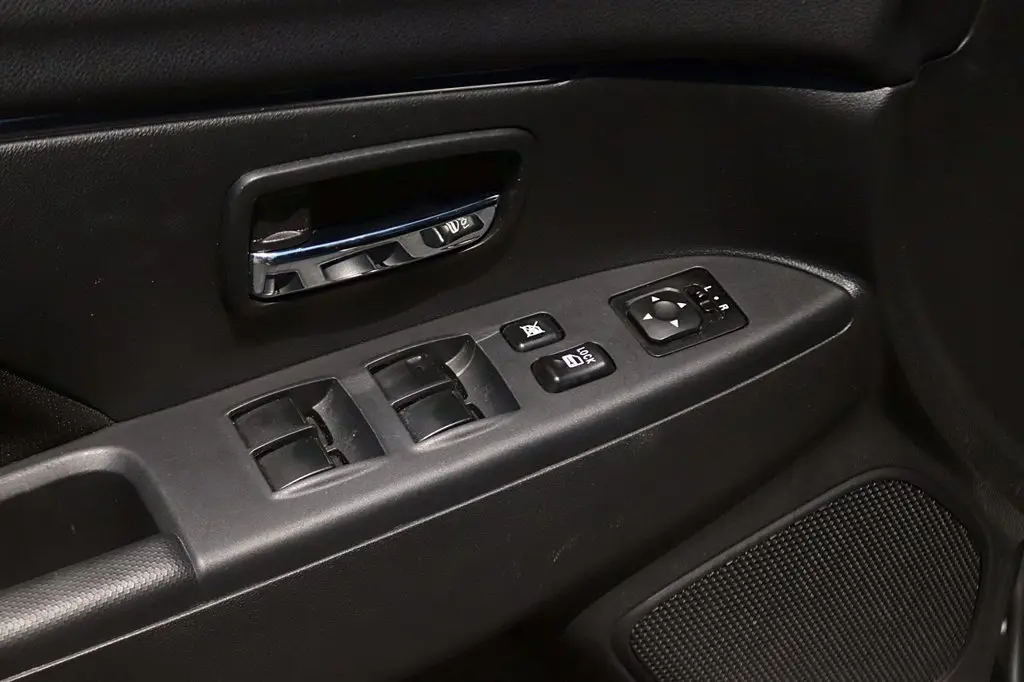 2025 Mitsubishi Outlander - $20,997