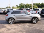 2024 Outlander Sport Thumbnail 5