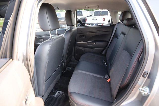 2024 Mitsubishi Outlander - $19,520
