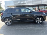 2025 Outlander Sport Thumbnail 3