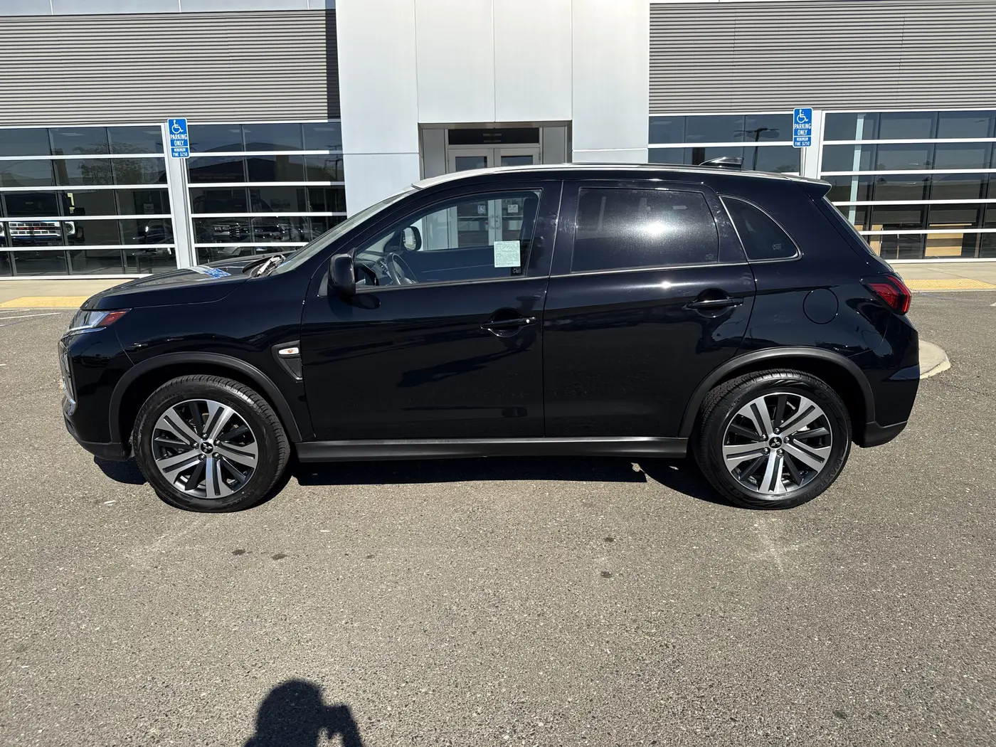 2025 Mitsubishi Outlander - $19,995