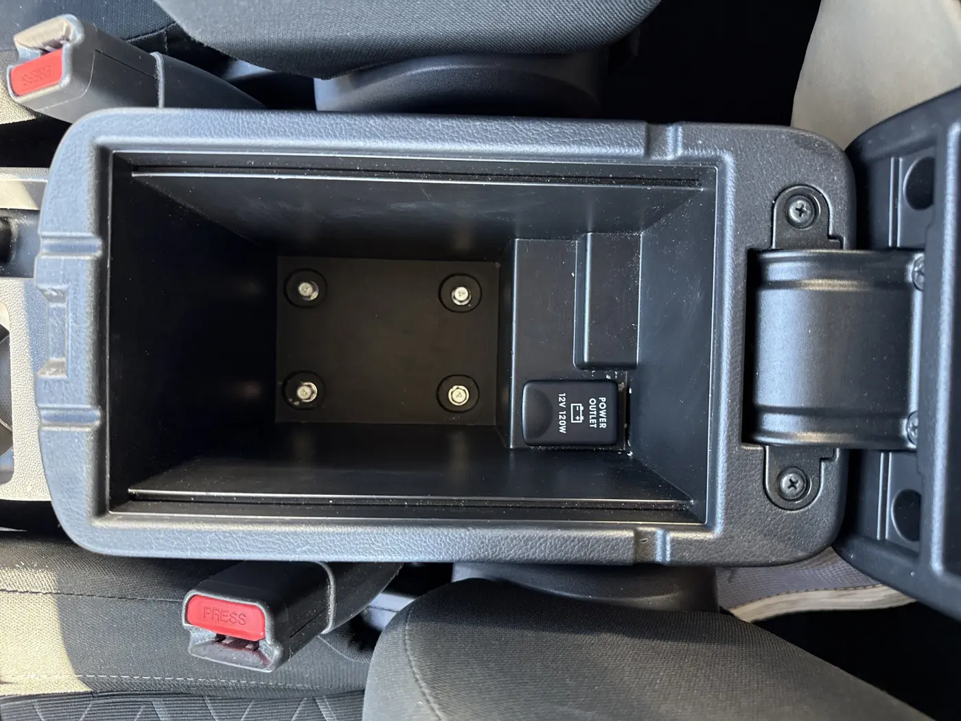 2025 Mitsubishi Outlander - $19,995