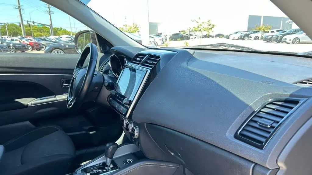 2021 Mitsubishi Outlander Sport SE