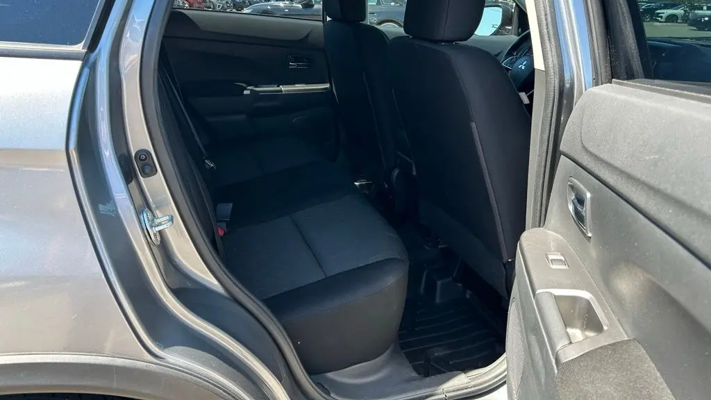 2021 Mitsubishi Outlander Sport SE