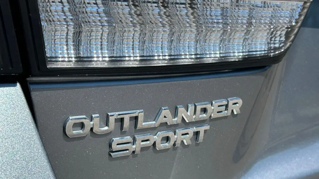 2021 Mitsubishi Outlander Sport SE