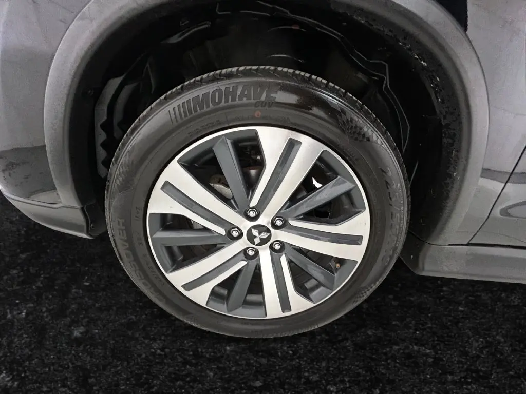 2024 Mitsubishi Outlander - $16,711
