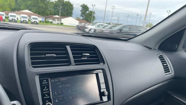 2025 Mitsubishi Outlander Sport S