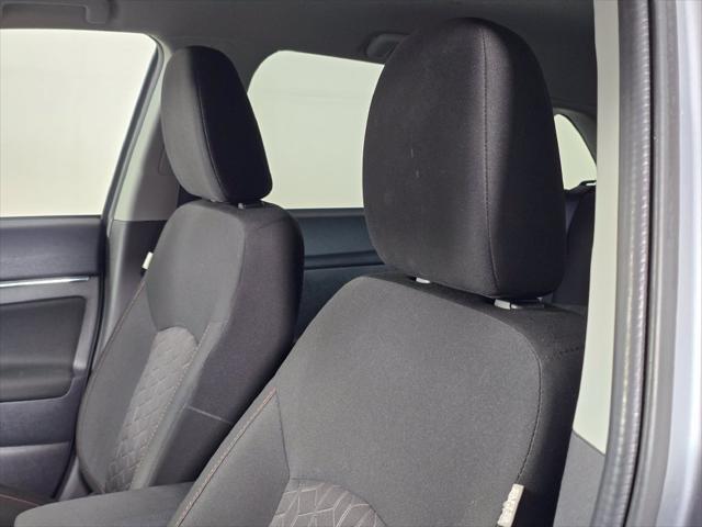 2025 Mitsubishi Outlander - $19,990