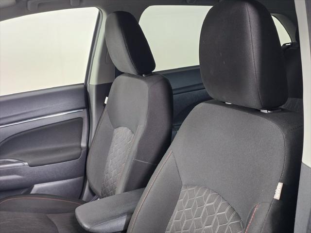2025 Mitsubishi Outlander - $19,990