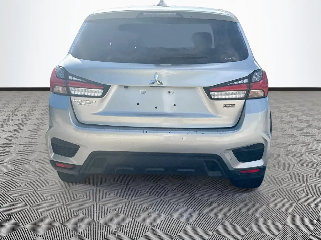 2025 Mitsubishi Outlander - $20,627