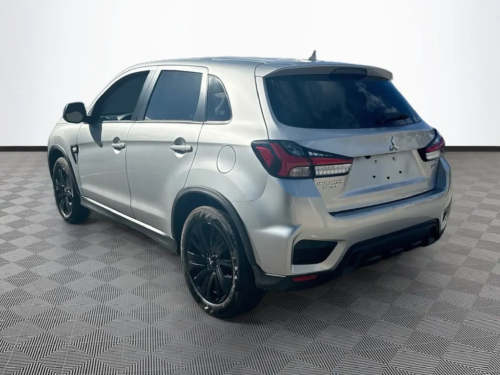 2025 Mitsubishi Outlander - $20,627