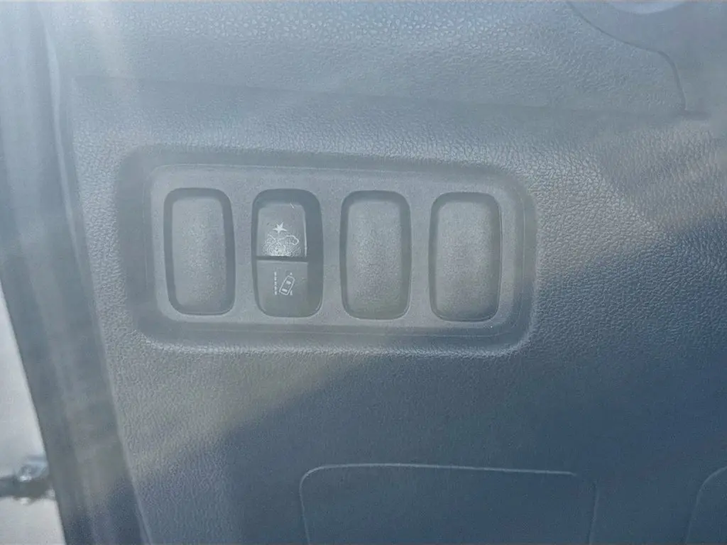 2025 Mitsubishi Outlander - $20,627