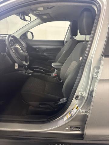 2025 Mitsubishi Outlander - $18,470