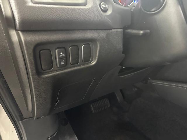 2025 Mitsubishi Outlander - $18,470