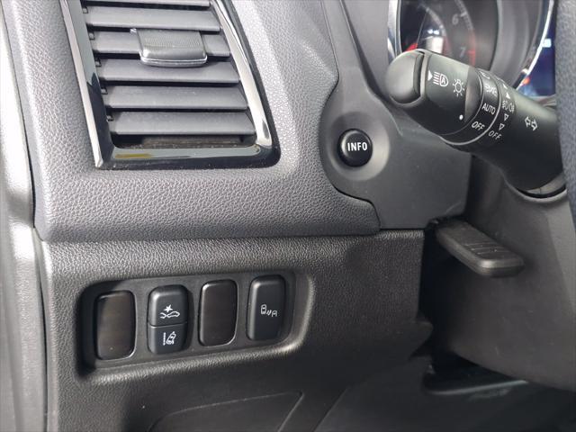 2025 Mitsubishi Outlander - $20,470