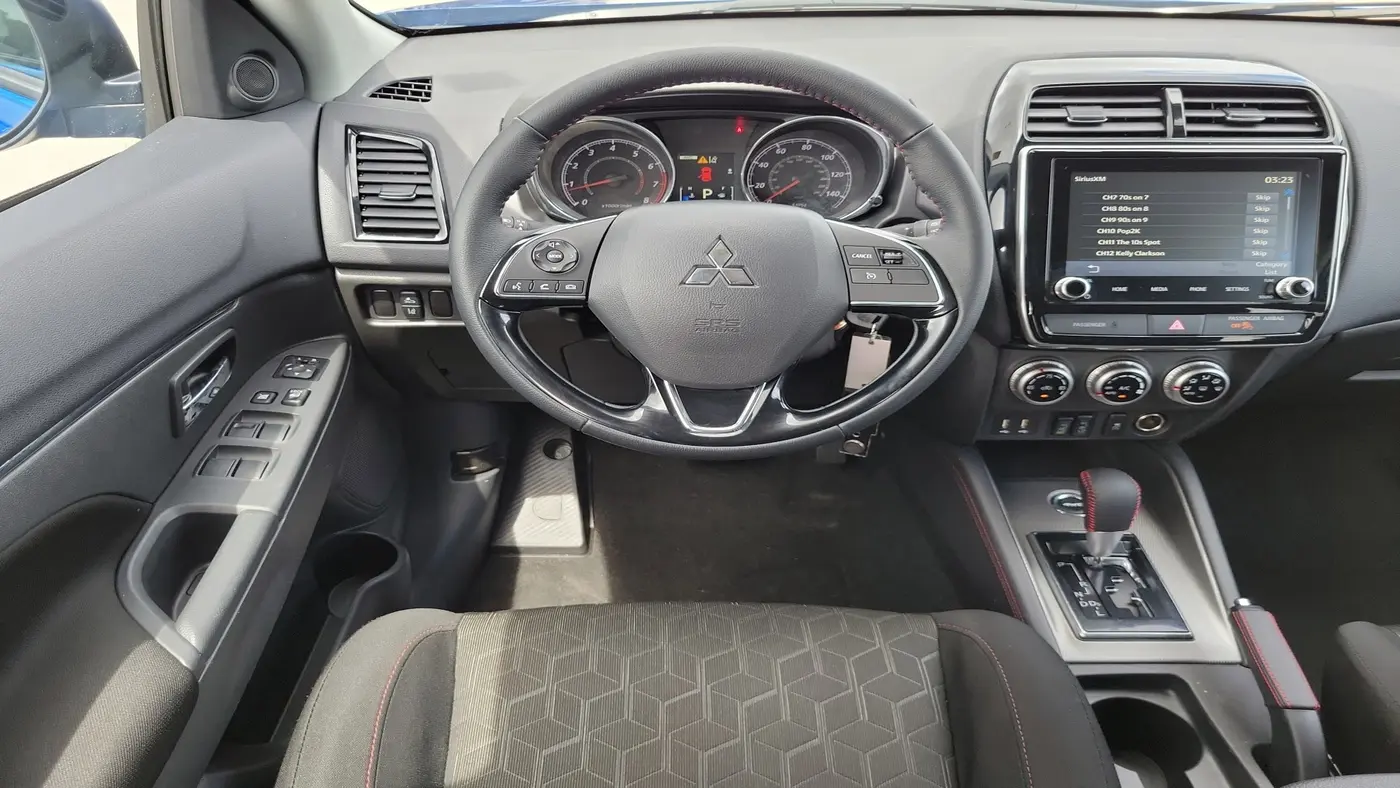 2025 Mitsubishi Outlander Sport S