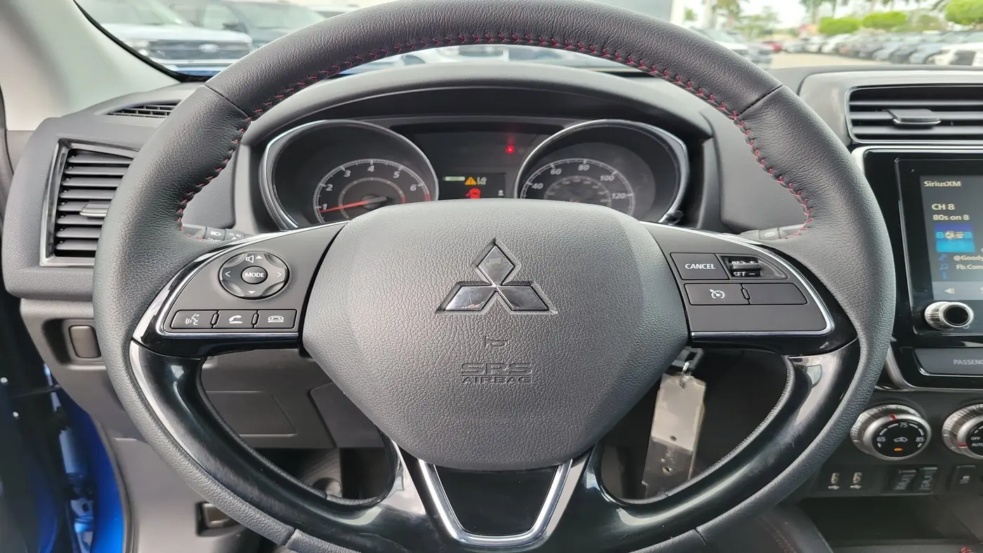 2025 Mitsubishi Outlander Sport S