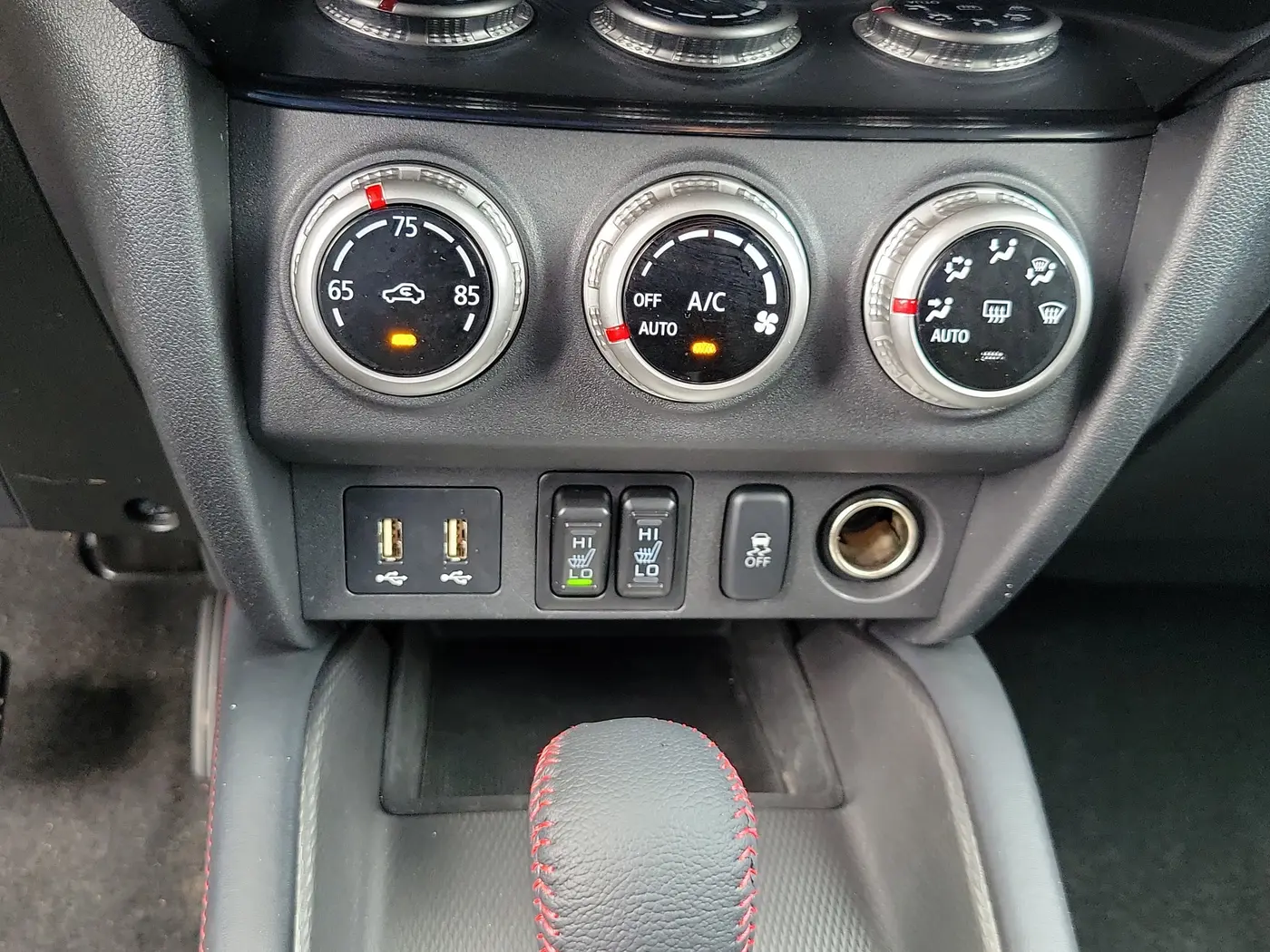 2025 Mitsubishi Outlander - $18,990
