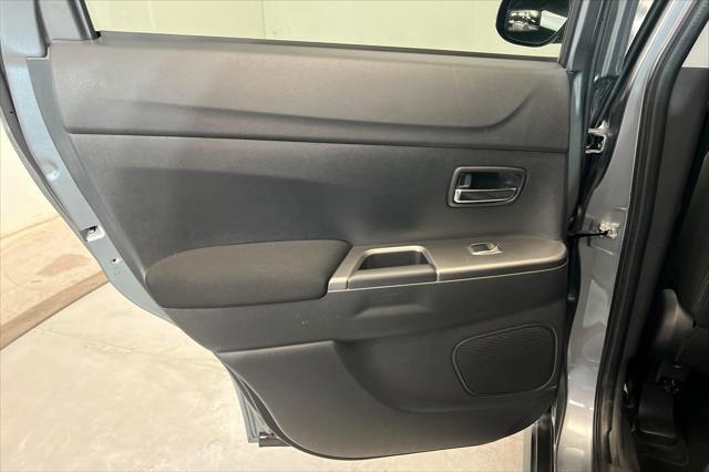 2021 Mitsubishi Outlander - $18,499