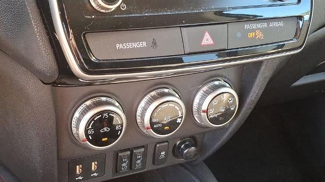 2023 Mitsubishi Outlander Sport S