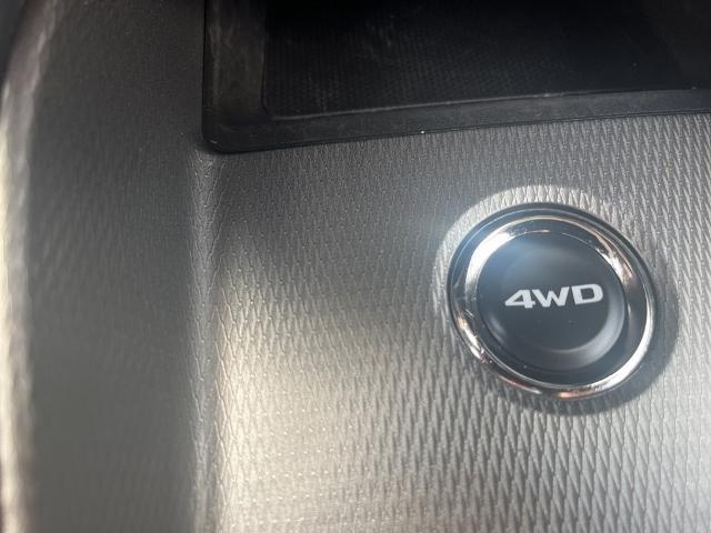 2024 Mitsubishi Outlander - $17,799