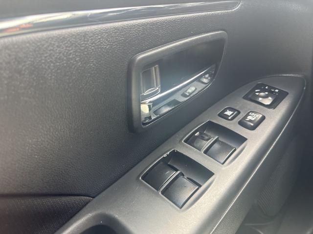 2024 Mitsubishi Outlander - $17,799